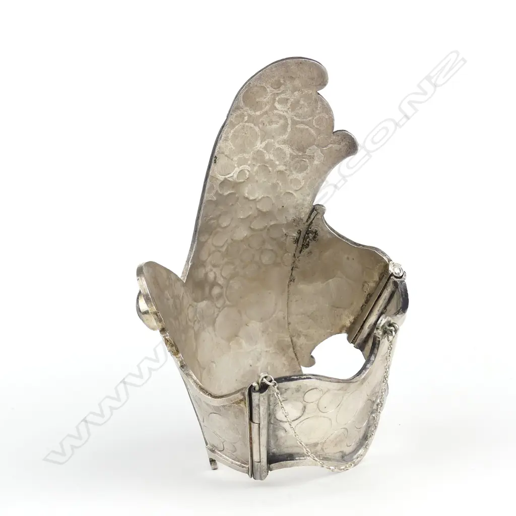 Tony Buller large silver stylised dragon head hinged cuff Image 1++