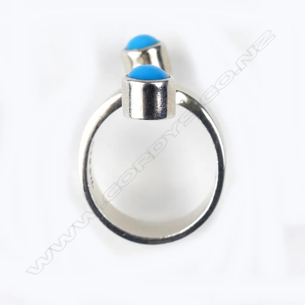 A vintage Jens Hansen c.1970 turquoise and silver designer ring Image 1++