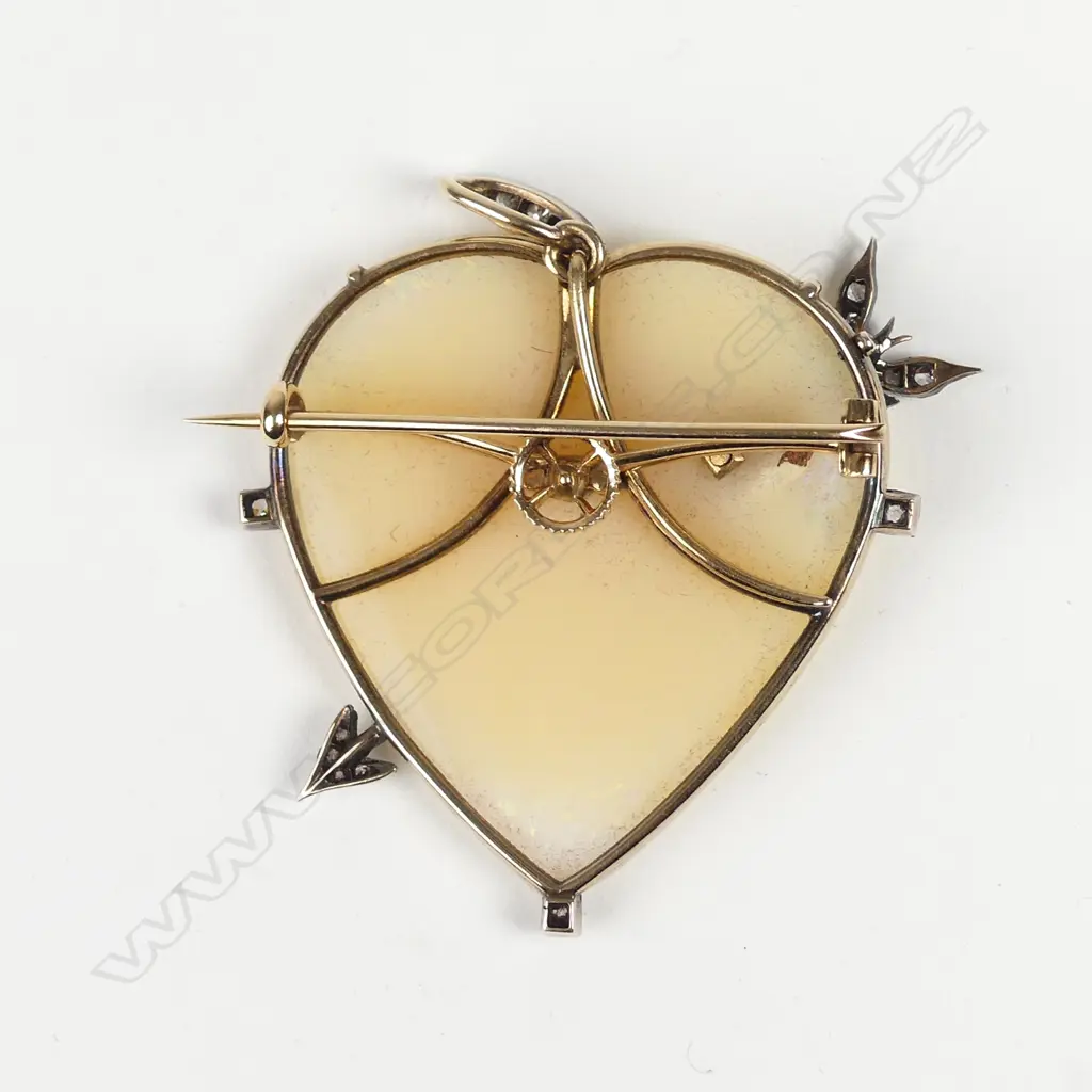 An impressive Edwardian 9ct gold opal and diamond pendant/brooch Image 1++