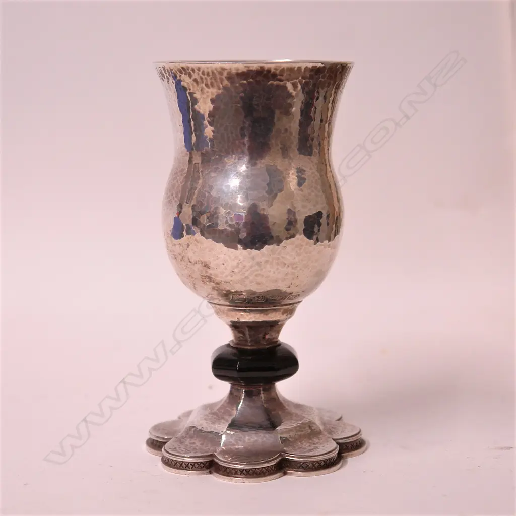 A historical New Zealand silver goblet by Fred Money Image 1++