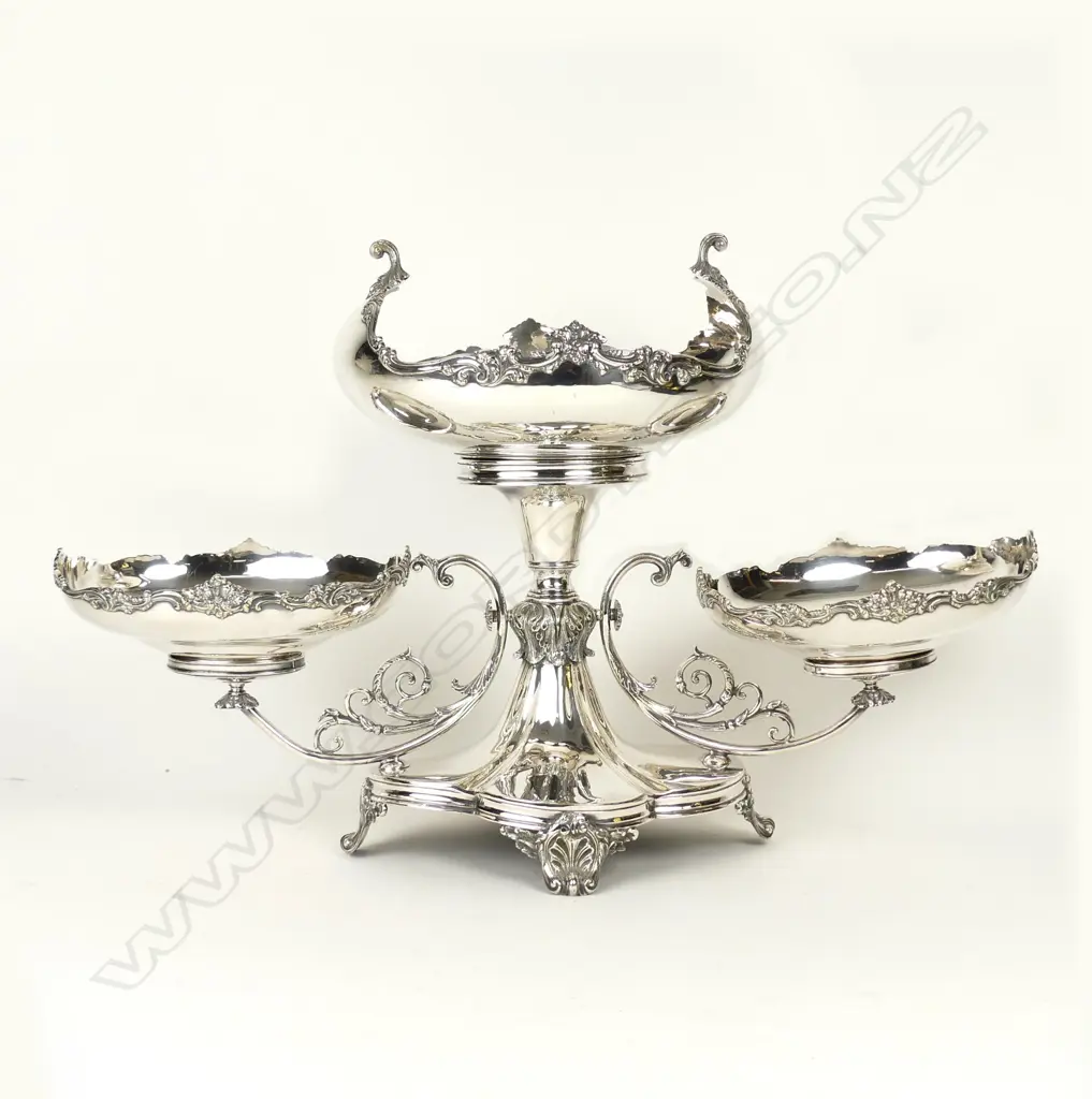 A large silver plate table centrepiece Image 1++