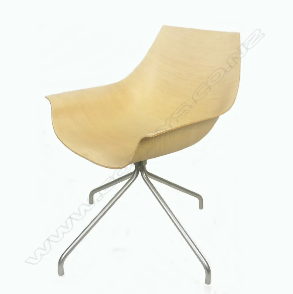 La Palma 'COX' Swivel chair Image 1++