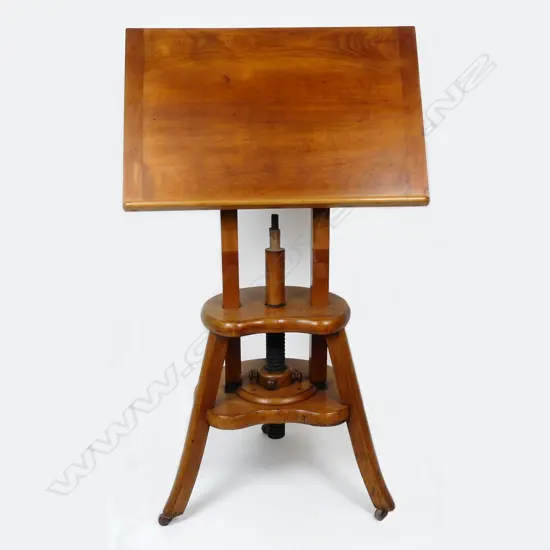 An uncommon colonial New Zealand sculptor's table or artist's easel