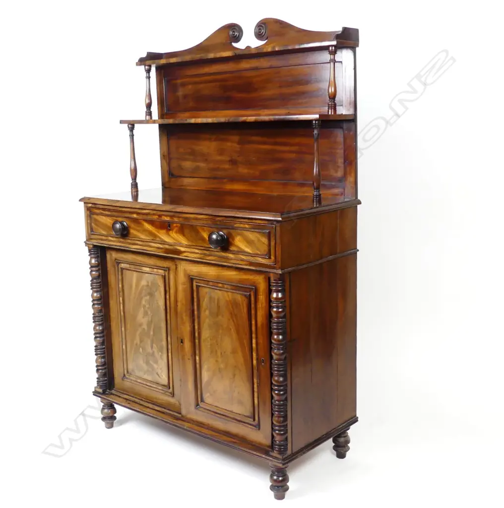 A Regency flame mahogany chiffonier Image 1++