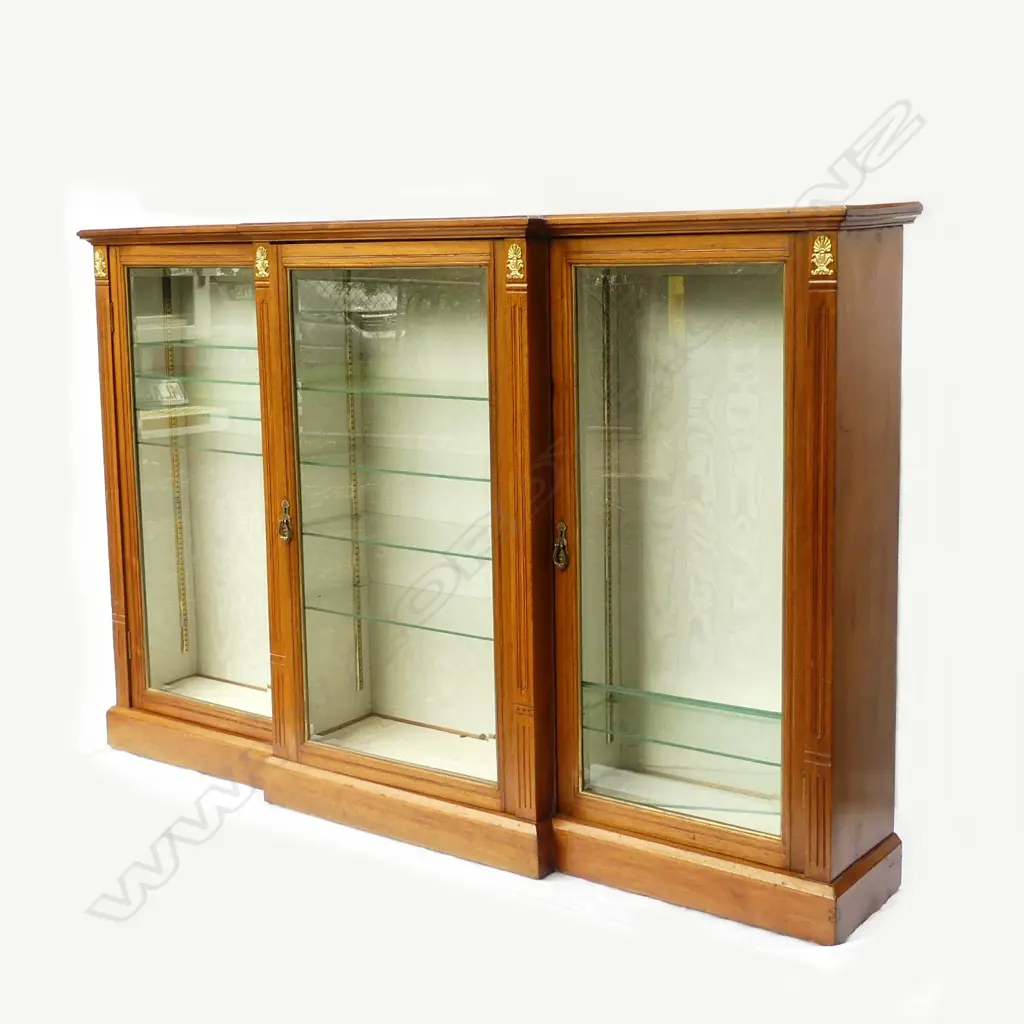 A Victorian mahogany breakfront display cabinet Image 1++