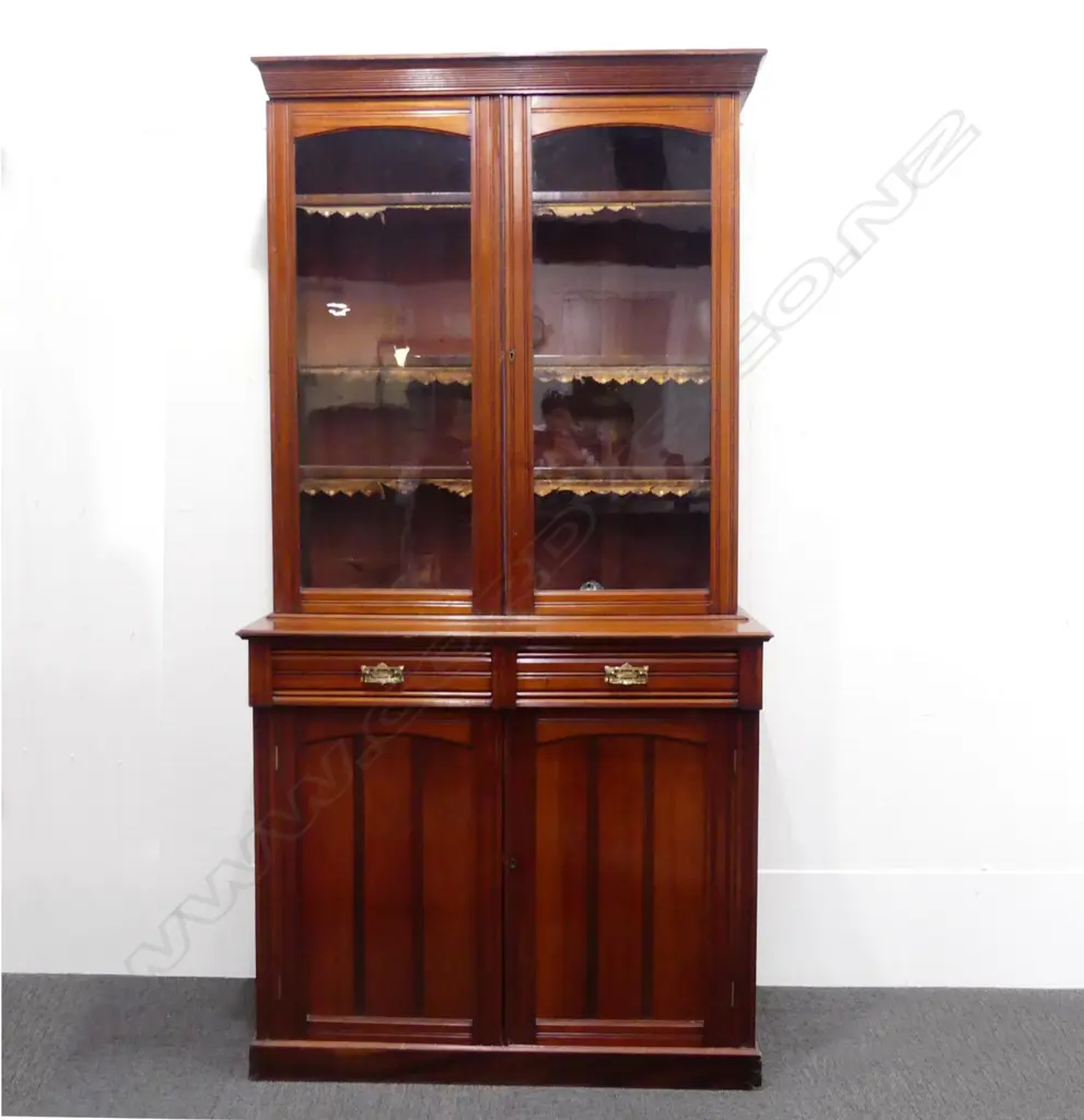 A late 19thC mahogany bookcase cabinet Image 1++