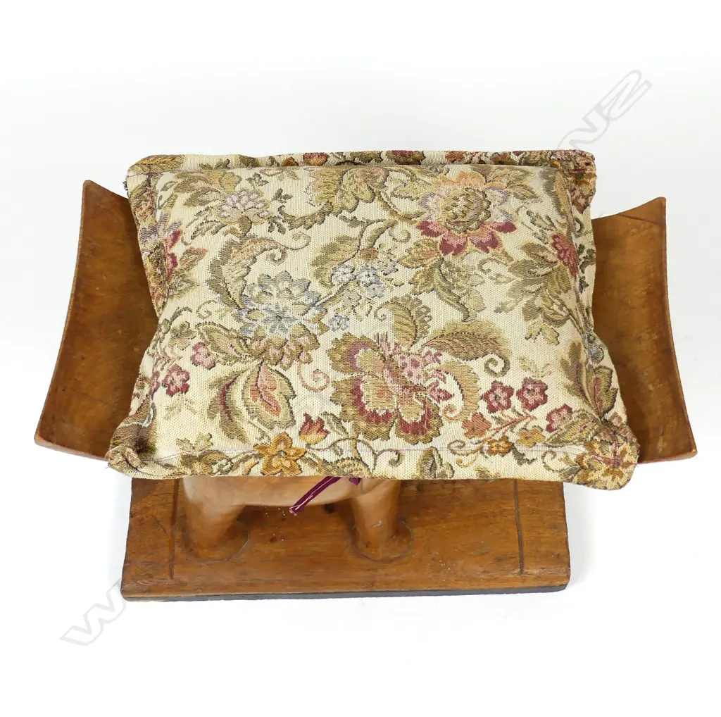 A vintage tribal stool Image 1++