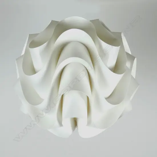 Le Klint Model 172 Medium light shade