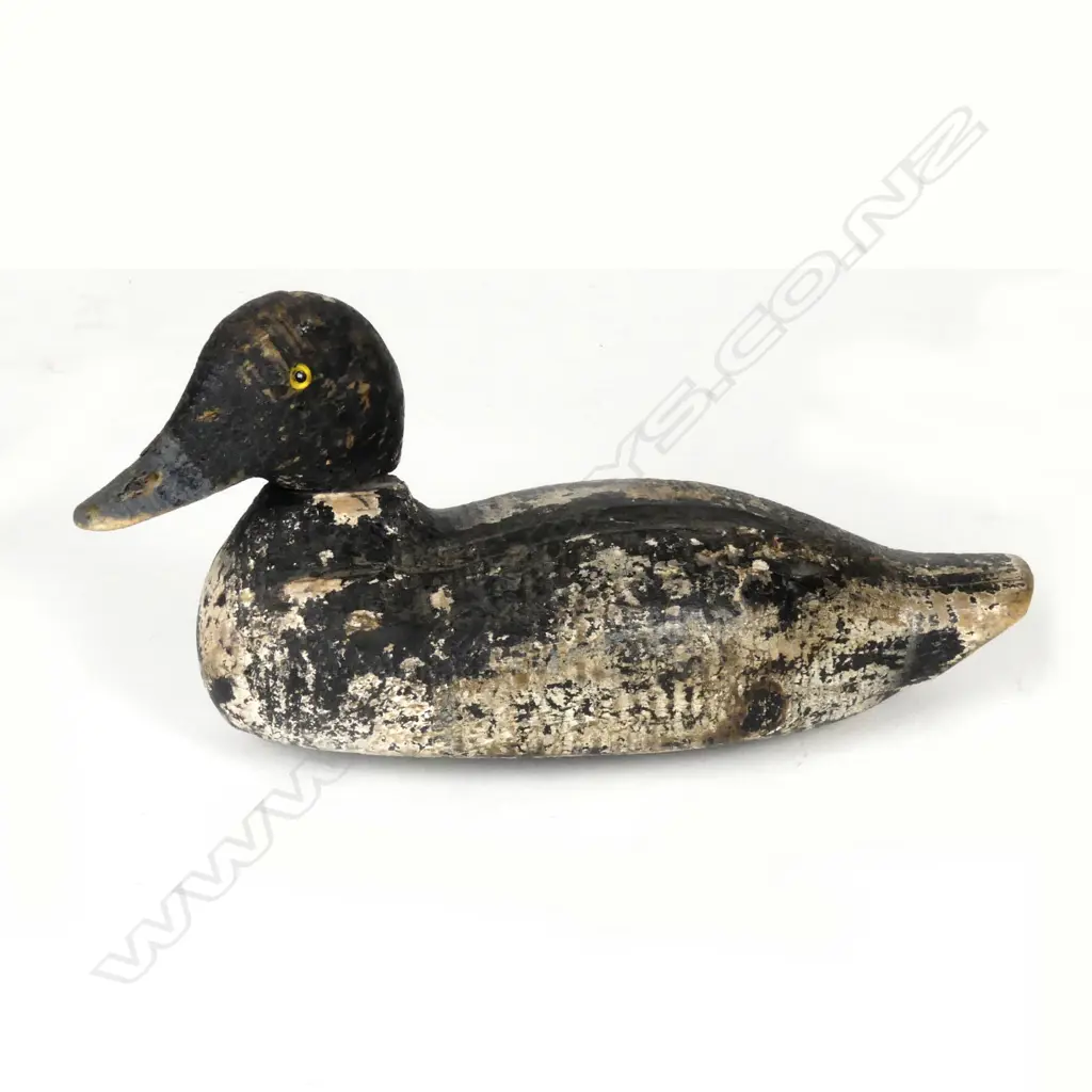 A c.1930s Mason-style Blue Bill decoy duck Image 1++