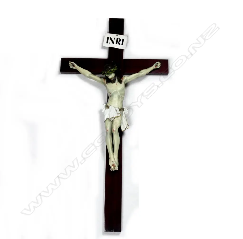 A large vintage crucifix Image 1++