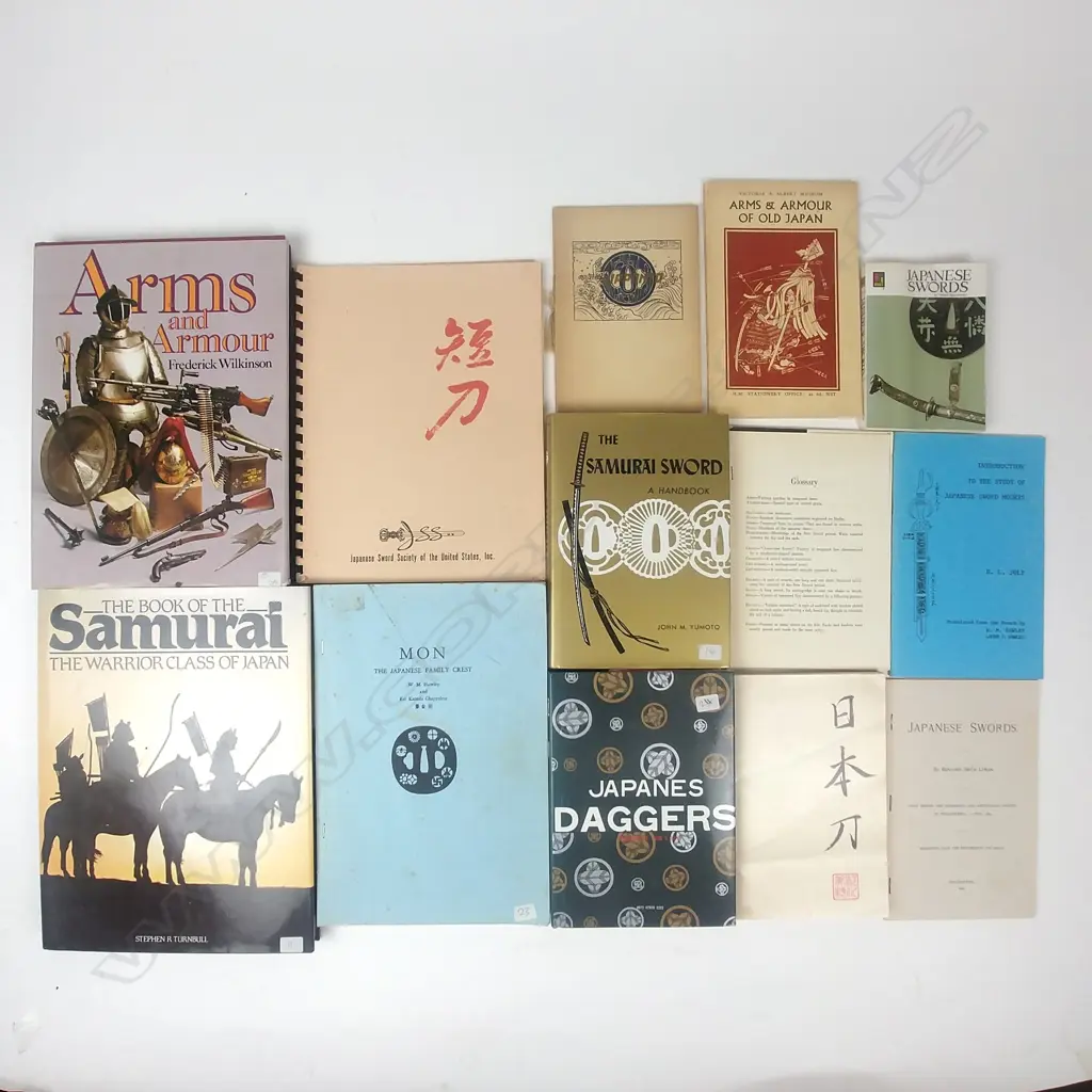 Collection of 13 books and booklets Image 1++