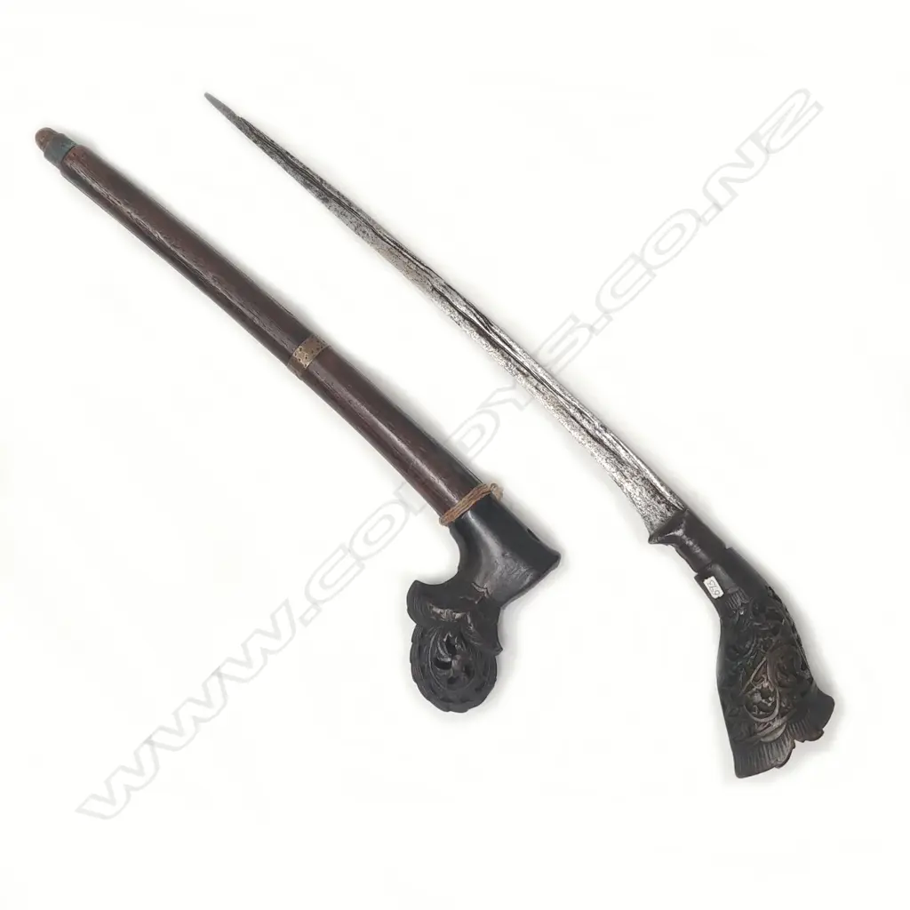 A c.1880 Celebes Bade-bade Image 1++