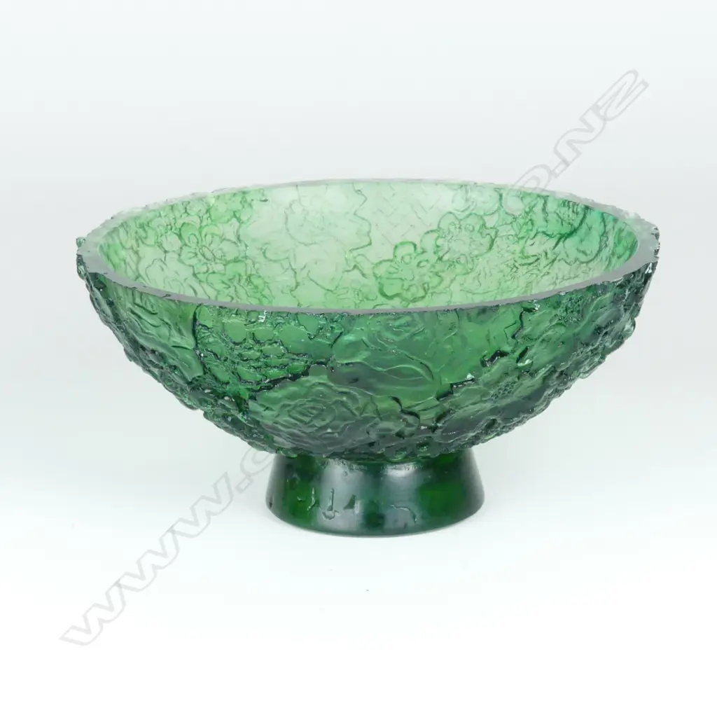 Michelle Judge cast green glass comport Image 1++