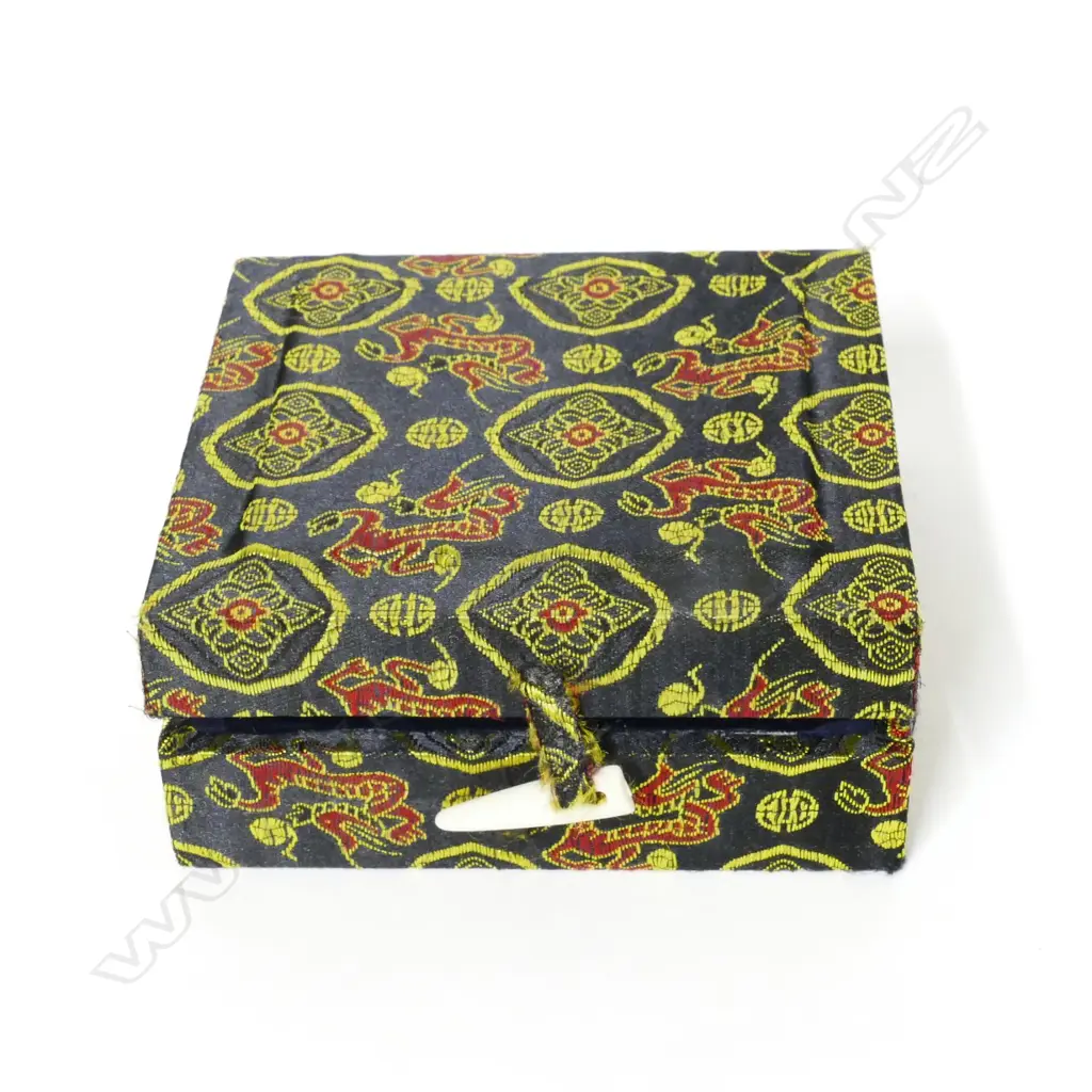 An old Tibetan desk ornament Image 1++