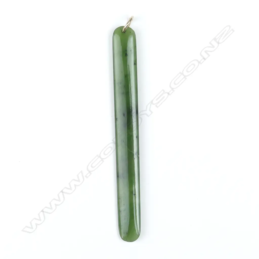 A greenstone pendant Image 1++