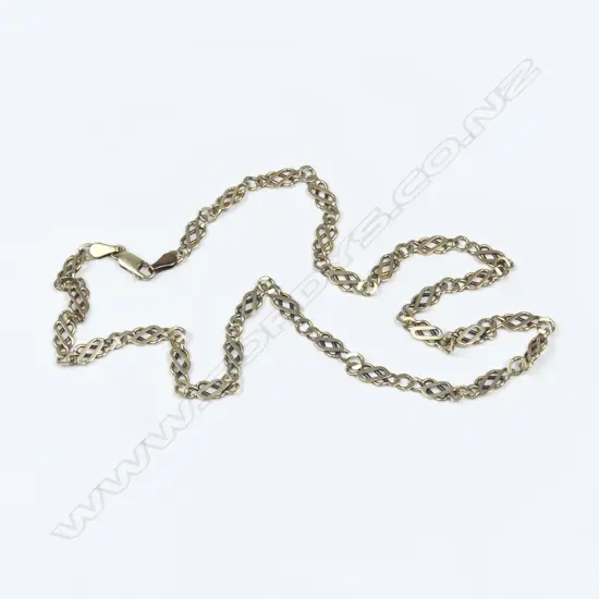 A 9ct. gold chain necklace