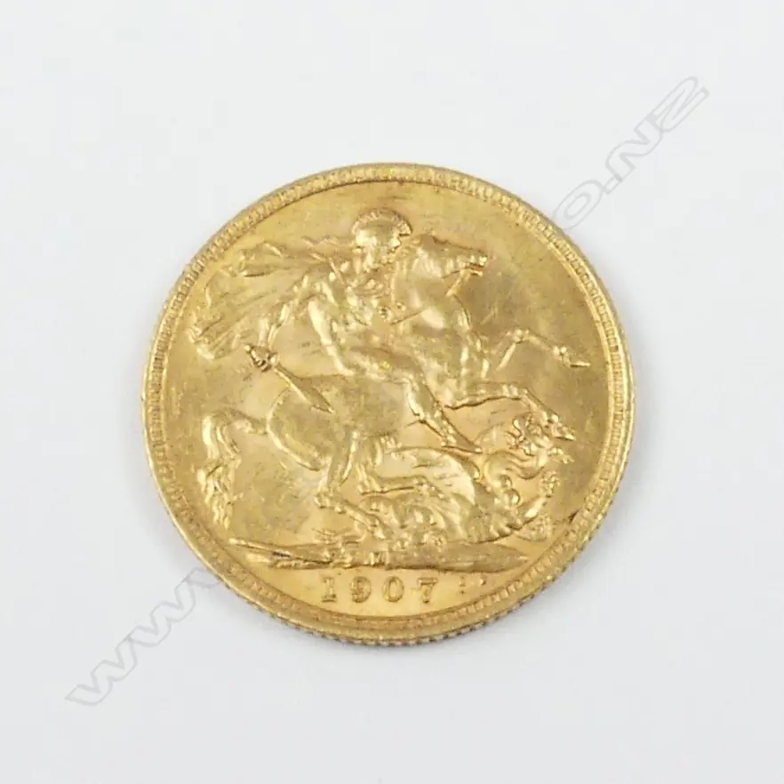 A 1907 gold sovereign Image 1++