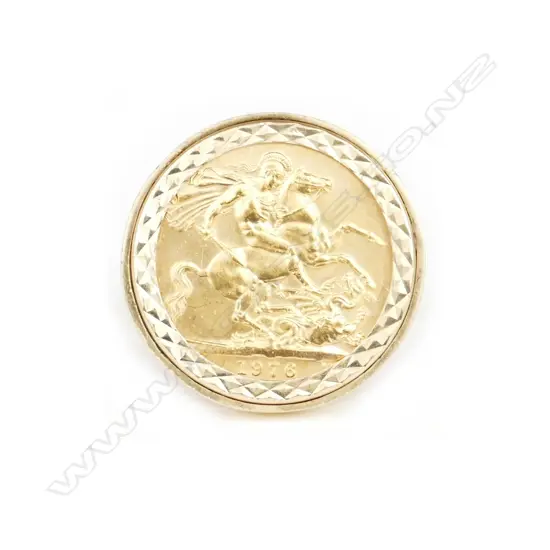 A full sovereign ring