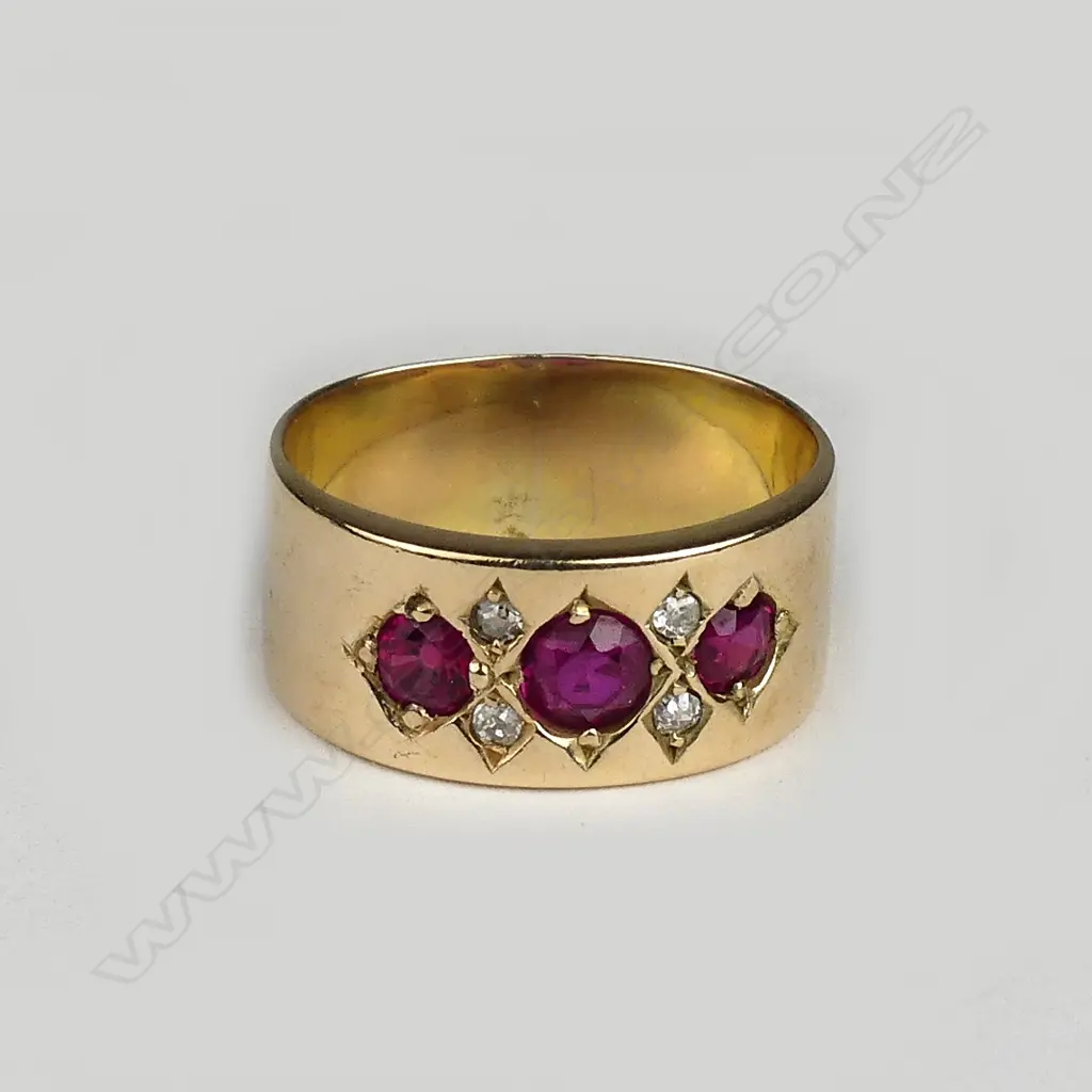 a vintage 18ct. yellow gold faux ruby and diamond ring Image 1++