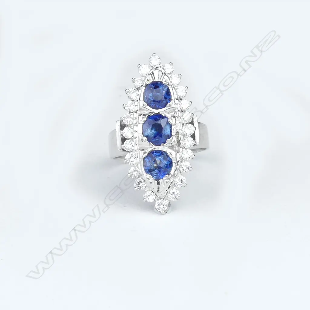 An 18ct white gold sapphire and diamond Art Deco style ring Image 1++