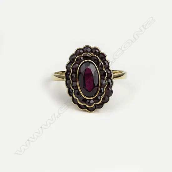 An 8ct gold Bohemian garnet ring