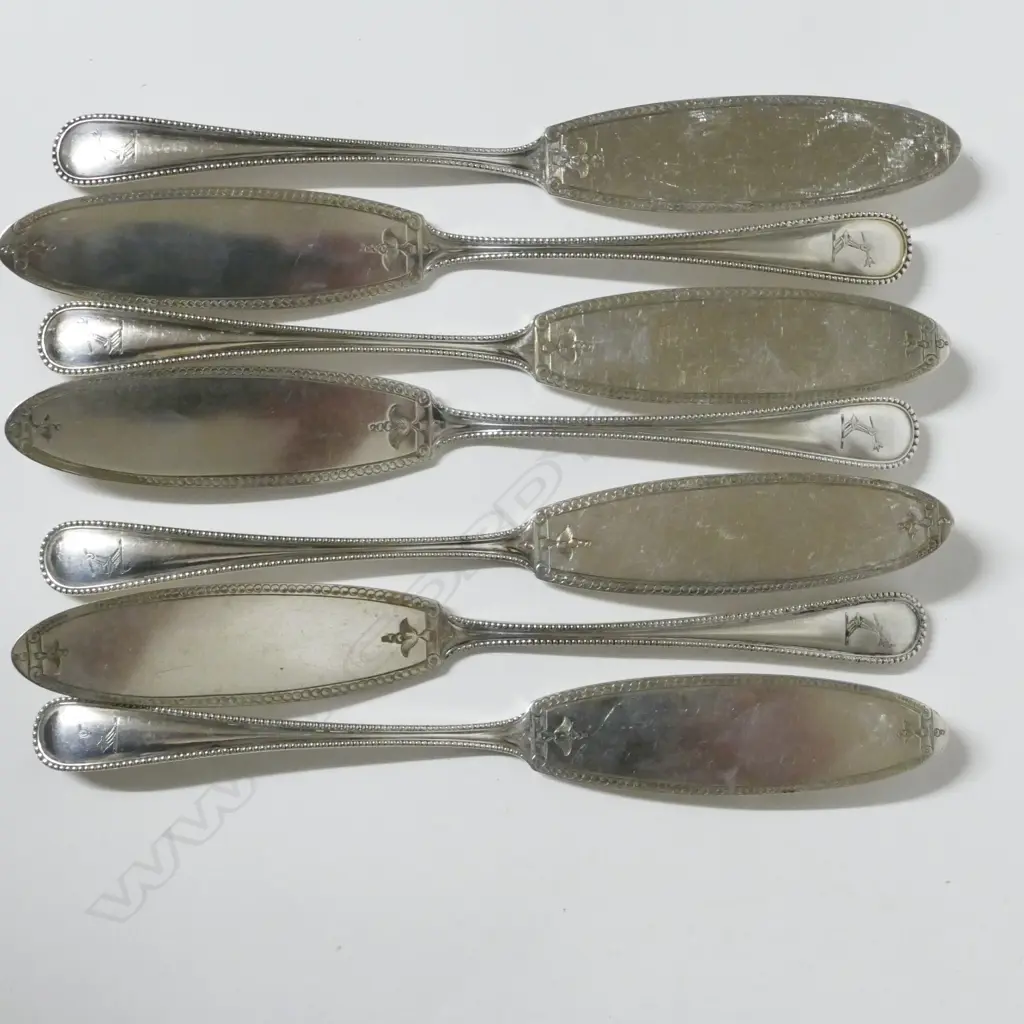 Seven silver plated bead edge fish knives Image 1++
