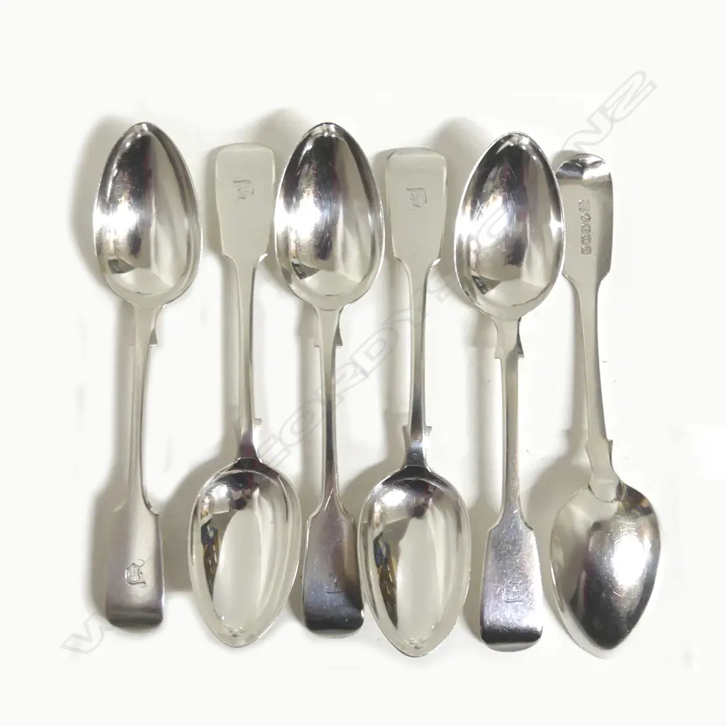 Six silver dessert spoons Image 1++