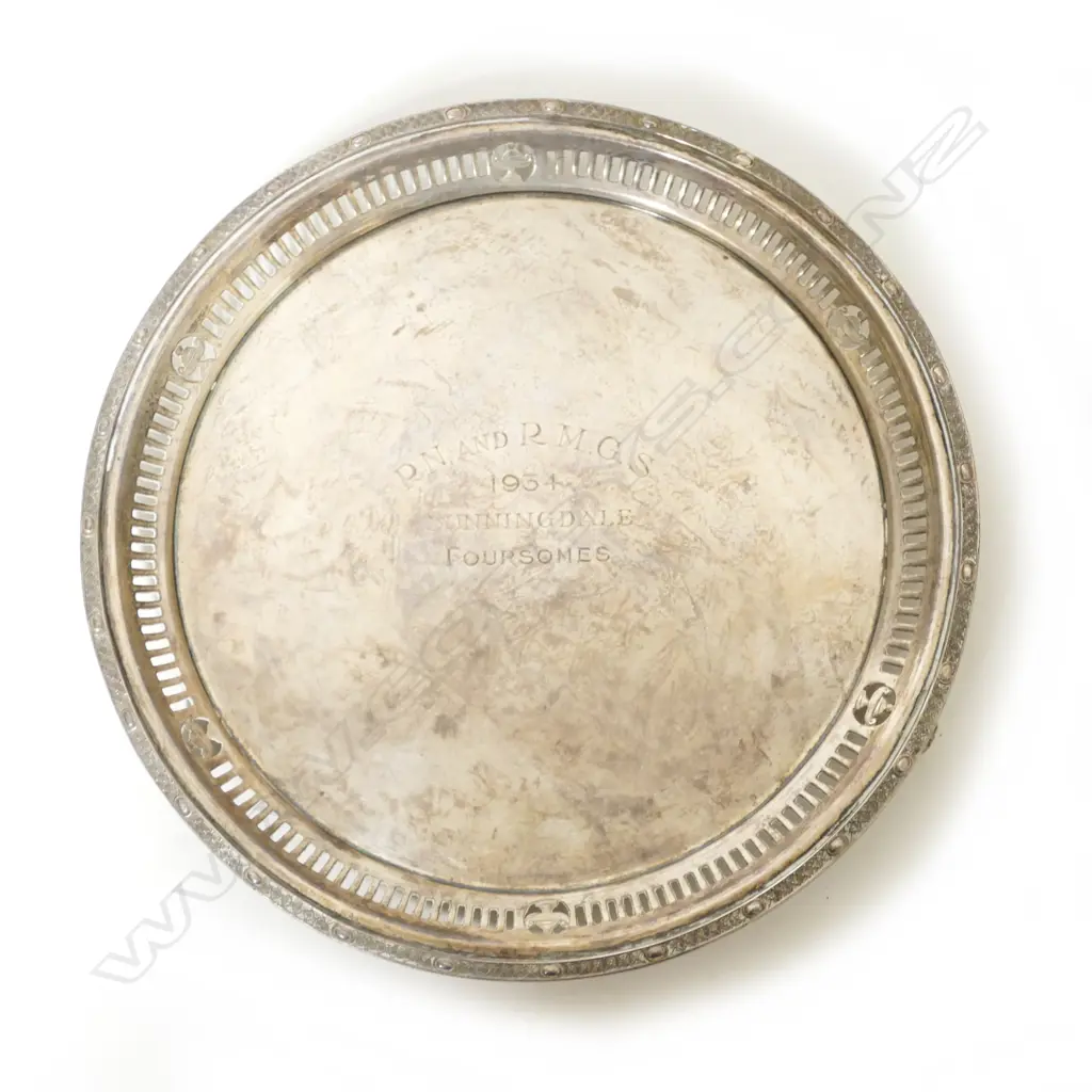 A 1930s silver waiter Image 1++