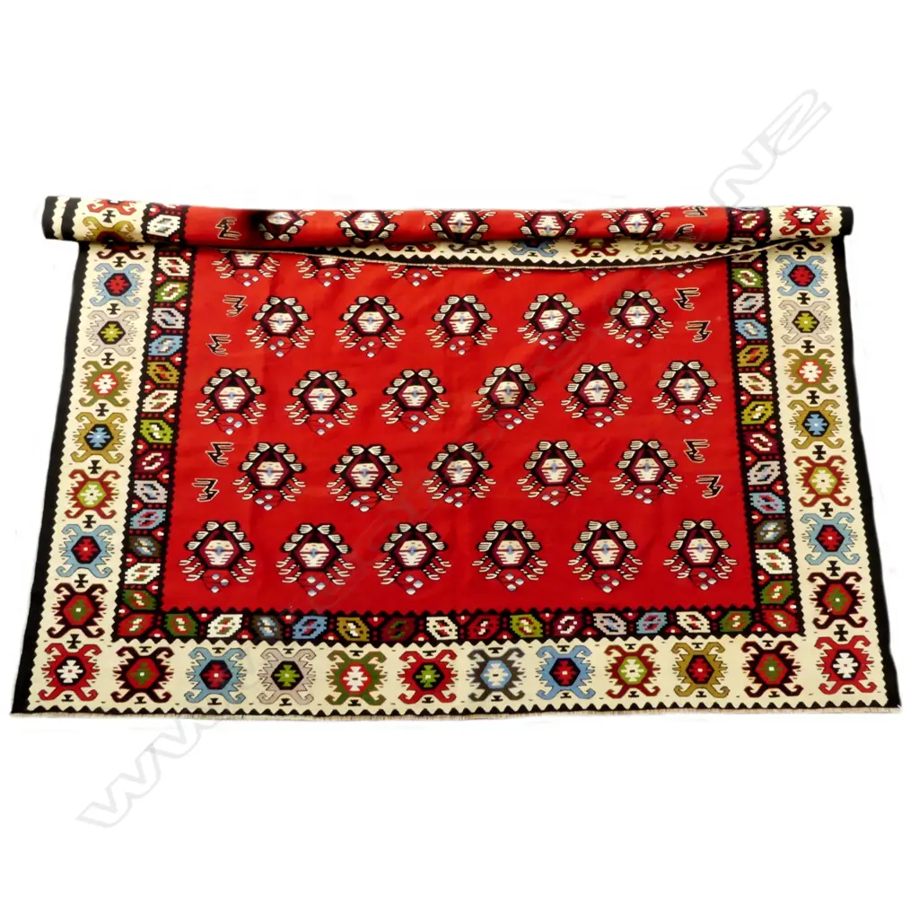 A Turkish hand woven kilim Image 1++