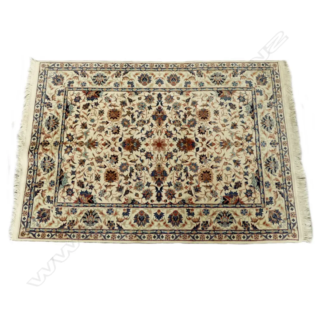 A Persian Nain hand knotted rug Image 1++