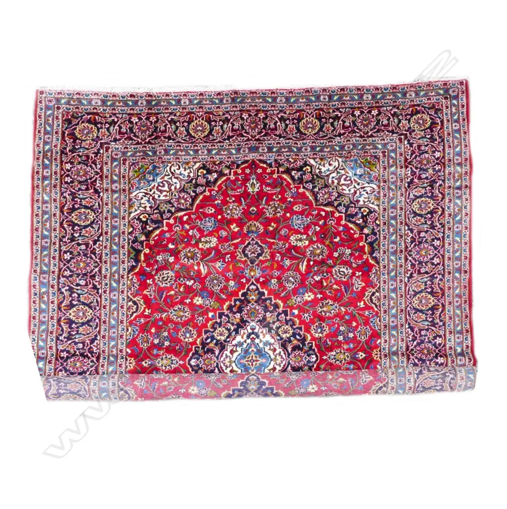 A large Kashan carpet Image 1++