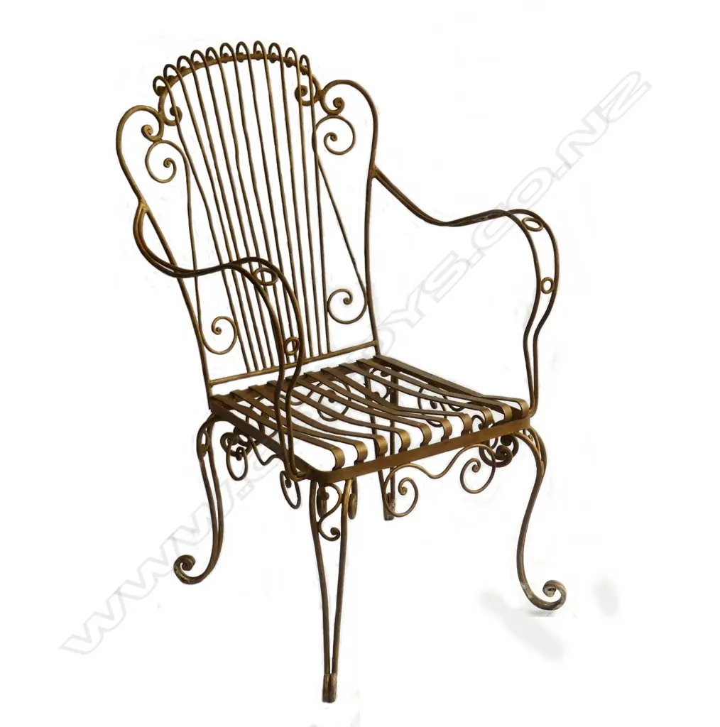 A wrought iron six-piece outdoor setting Image 1++