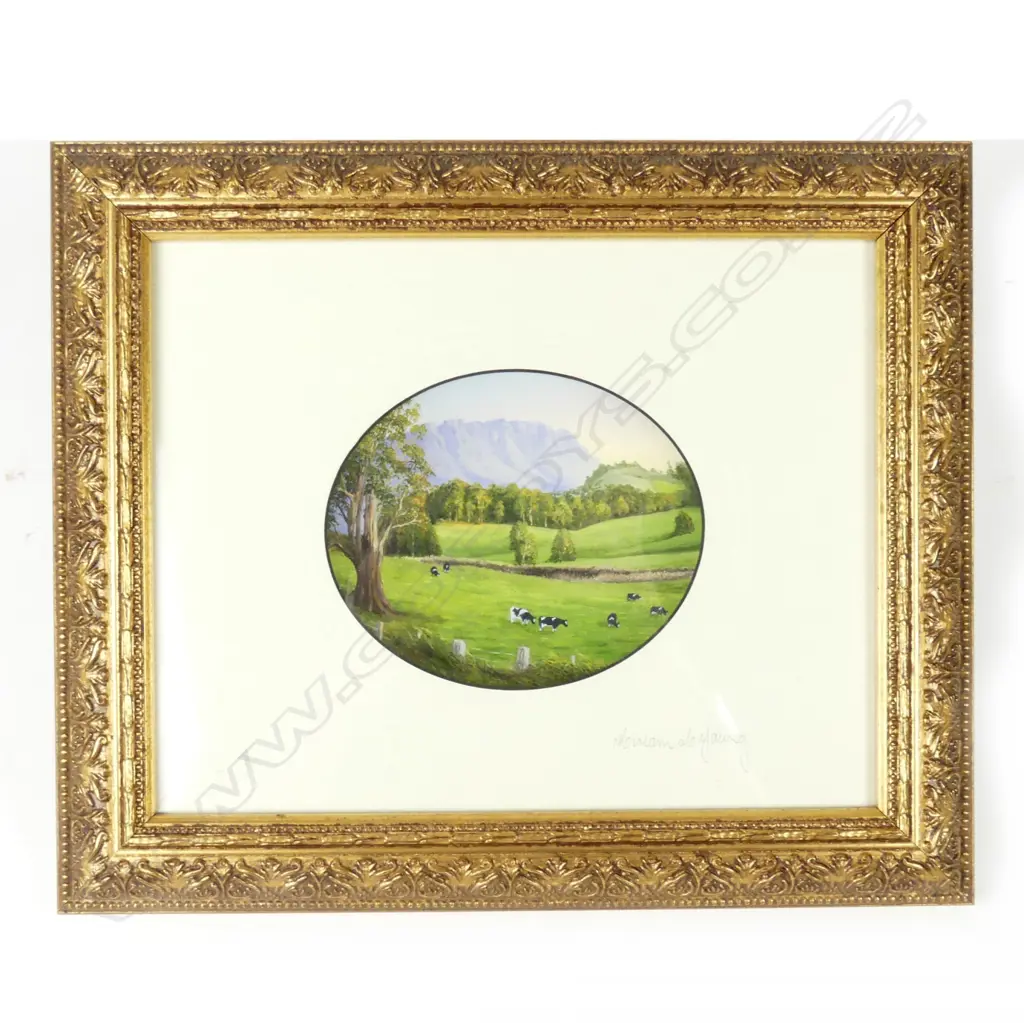 A hand painted emu egg Image 1++