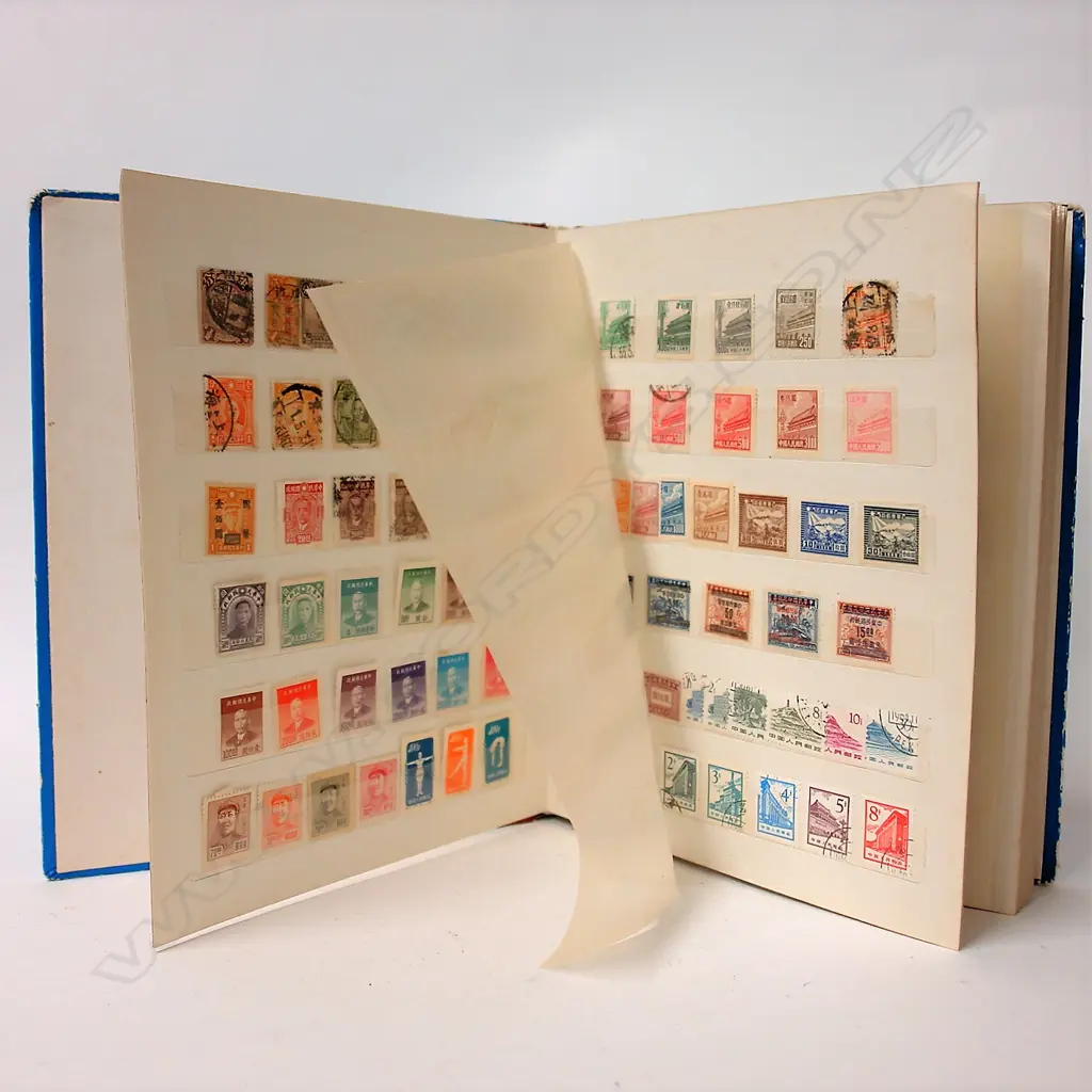 A vintage album of a Chinese stamp collection Image 1++