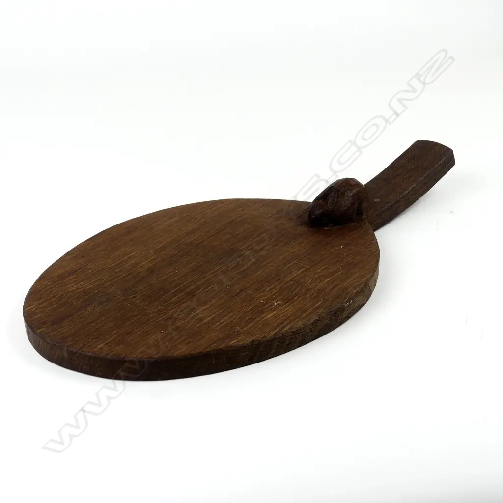 A Peter 'Rabbitman' Heap oak cheeseboard Image 1++