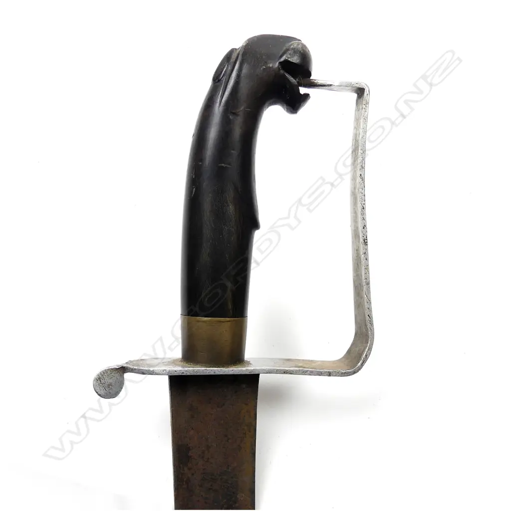 A scimitar Image 1++