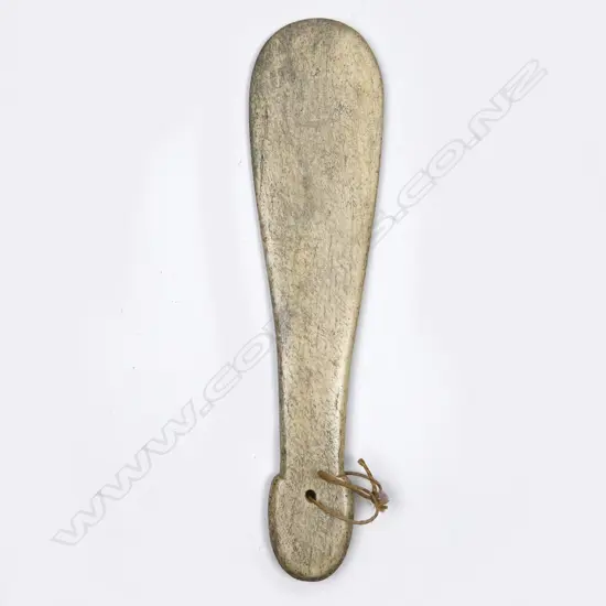 A patu paraoa (whalebone club)
