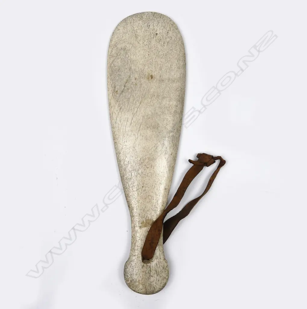 A patu paraoa (whalebone club) Image 1++
