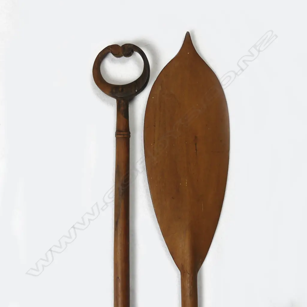 Two Solomon Islands paddles Image 1++