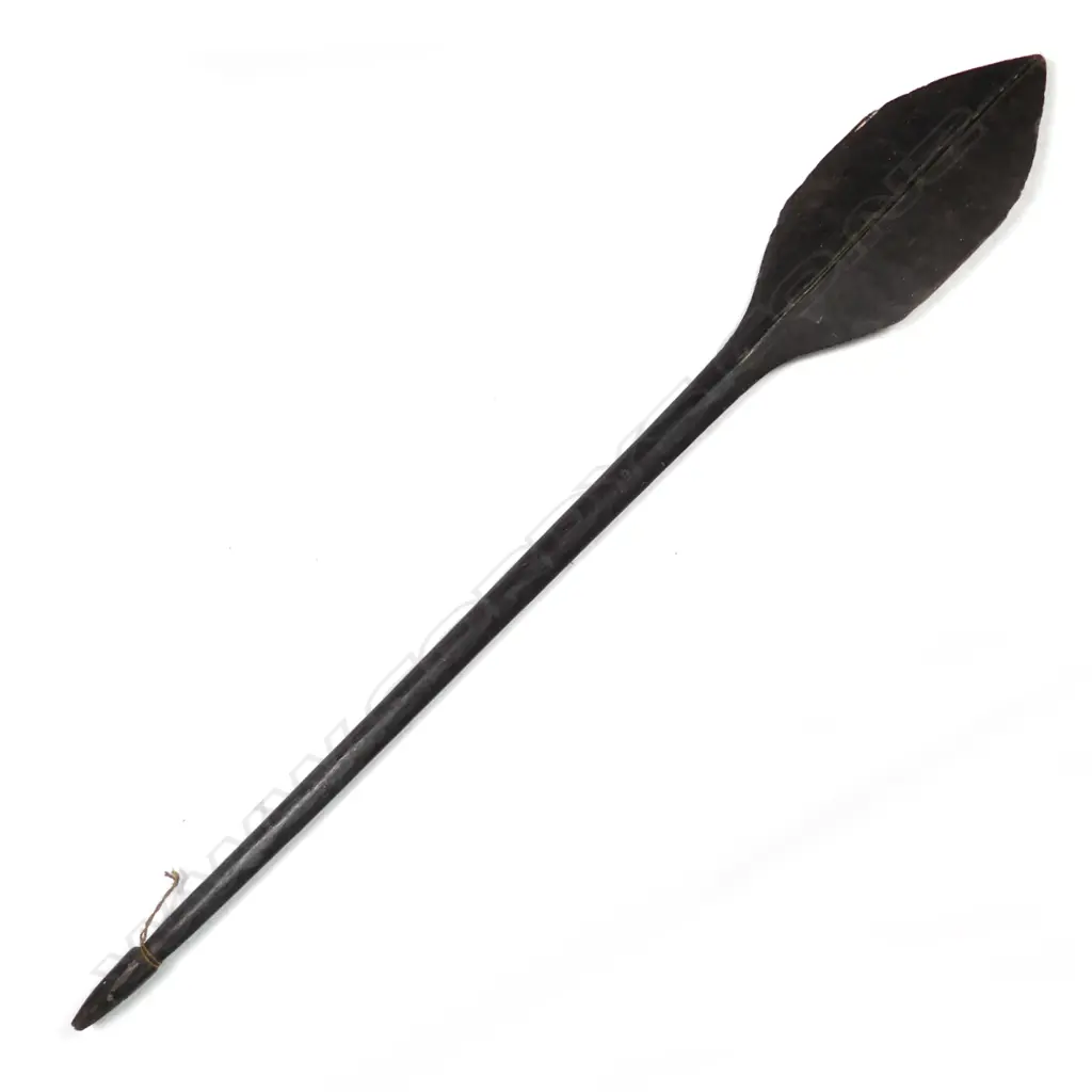 A large Solomon Islands paddle club Image 1++