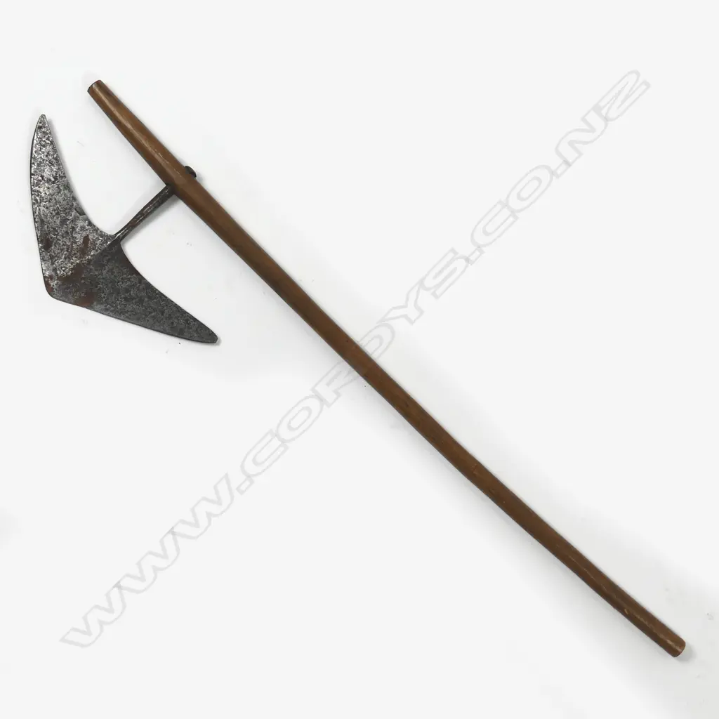 An African war axe Image 1++