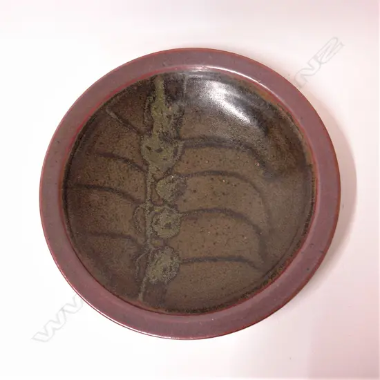 Peter Stichbury large decorative shallow bowl