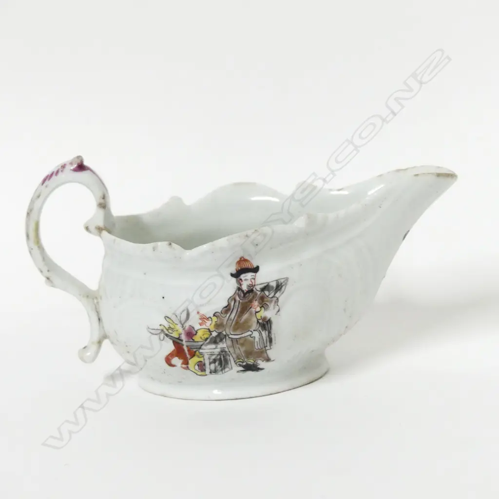 An 18thC Philip Christian (Liverpool) porcelain cream boat Image 1++