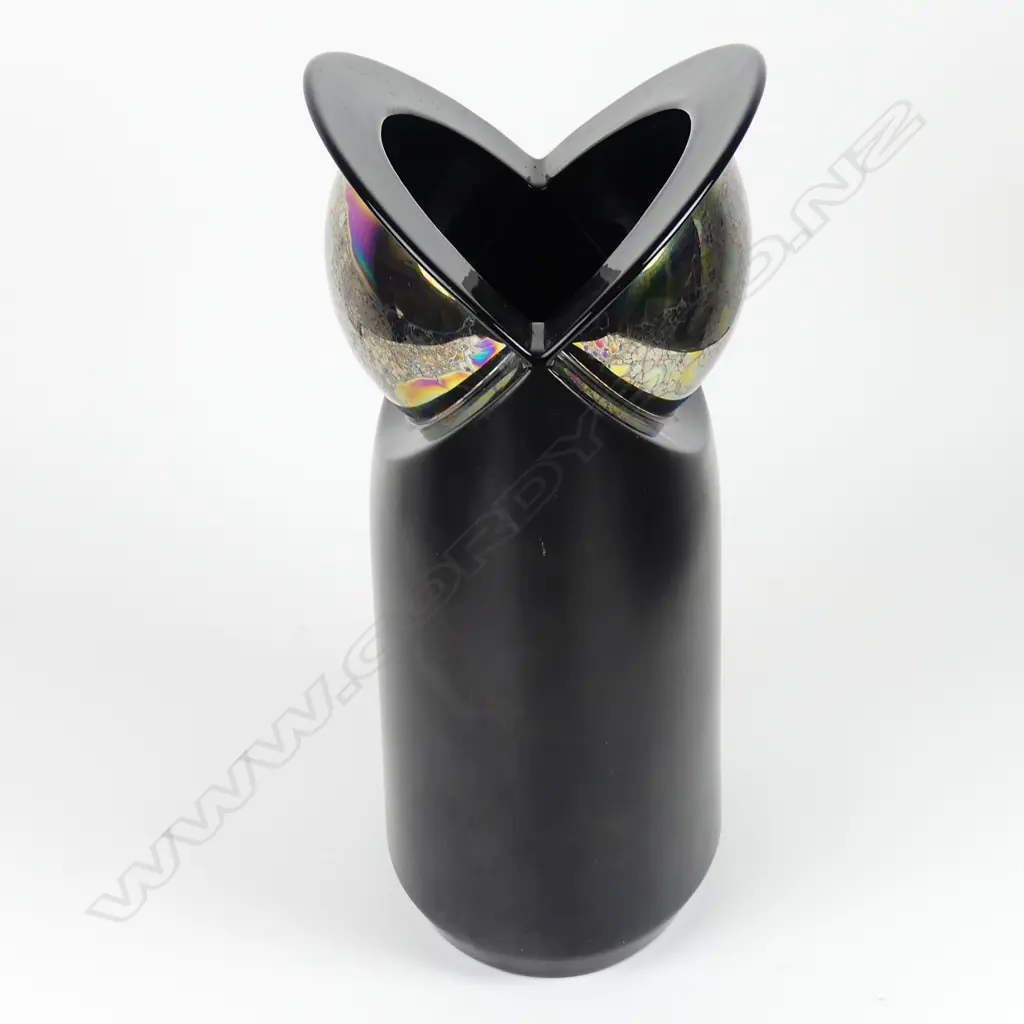 A Rosenthal 'Nautica' vase Image 1++