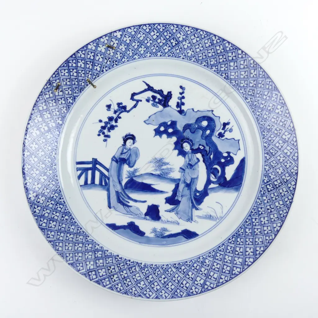 A Chinese porcelain blue and white shallow dish Image 1++