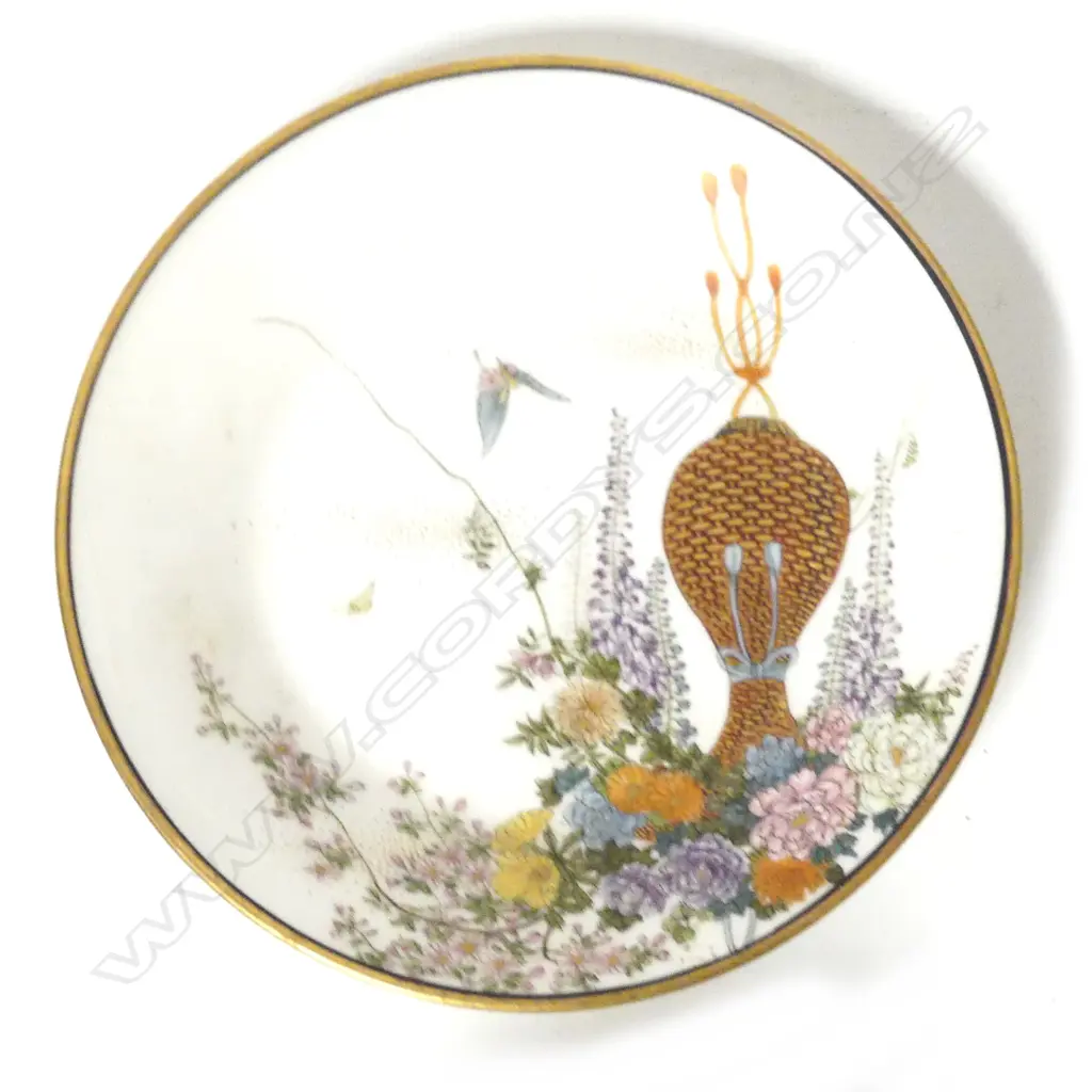 A Satsuma demi-tasse cup and saucer painted by Kinkozan Image 1++