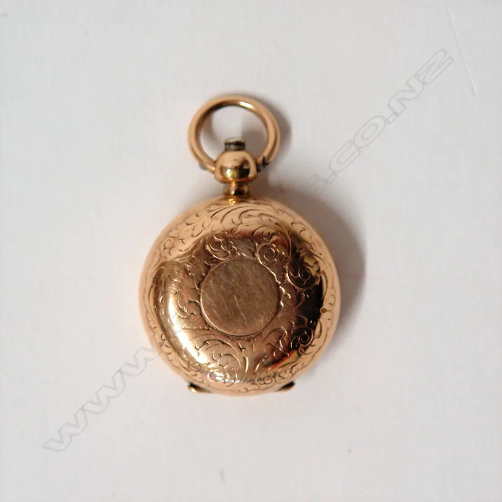 A c.1900 rolled gold sovereign case Image 1++