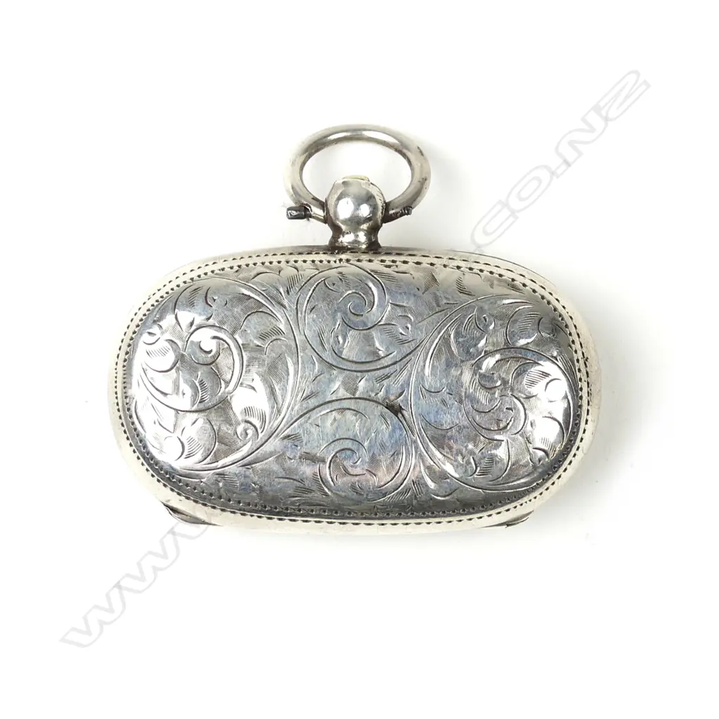 An Edwardian silver double sovereign case Image 1++
