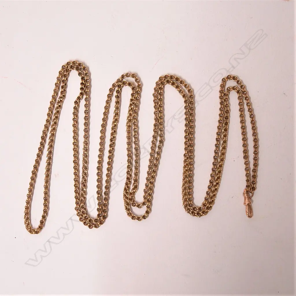 A Victorian 15ct. yellow gold muff chain Image 1++