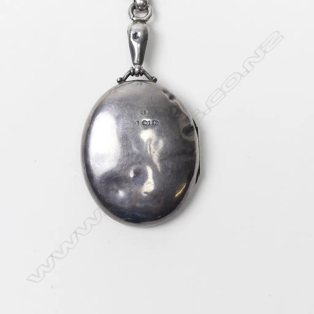 A Victorian silver locket and ‘mayoral’ chain Image 1++